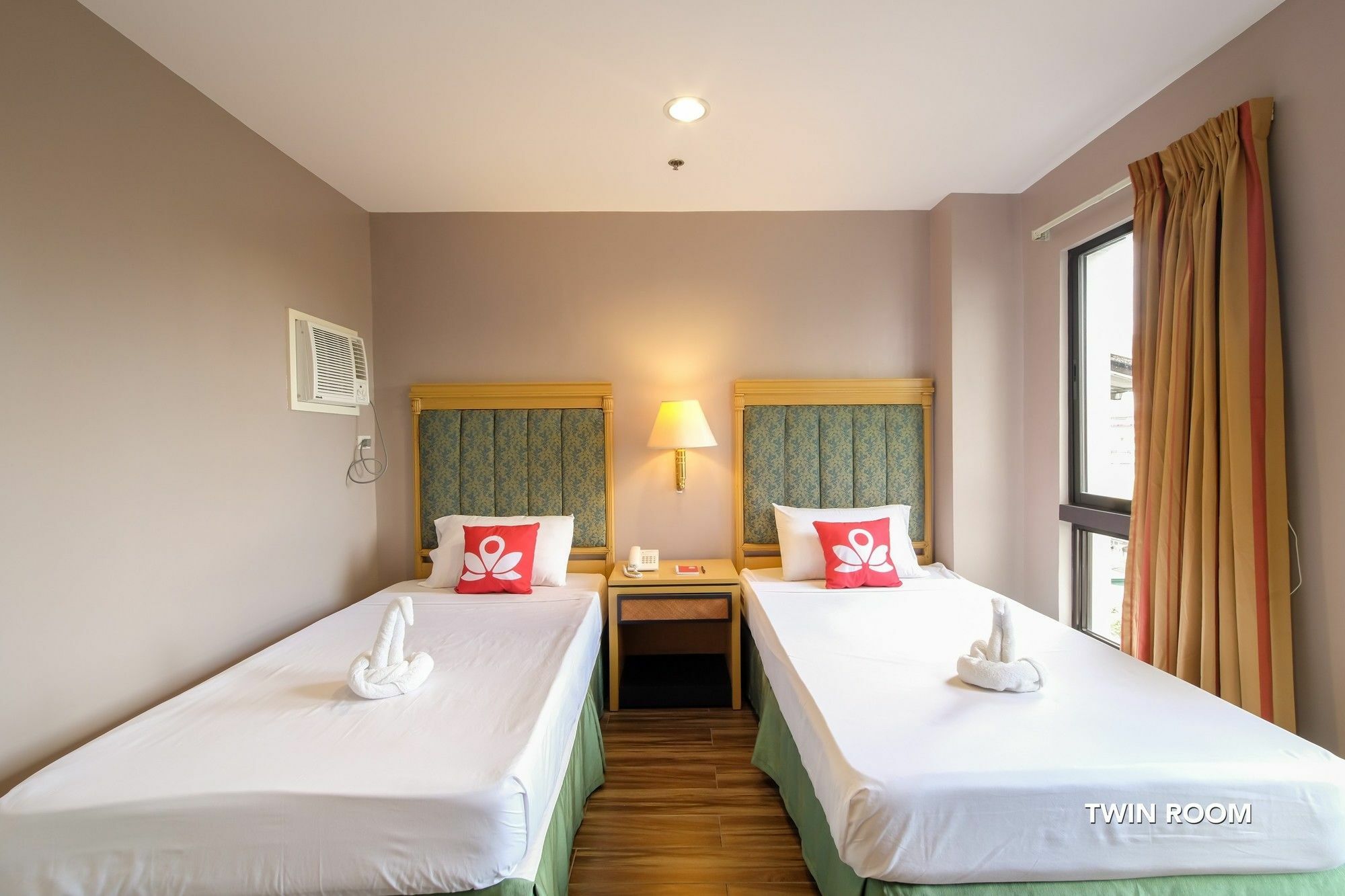 Zen Rooms Del Pilar Malate Manila Bagian luar foto
