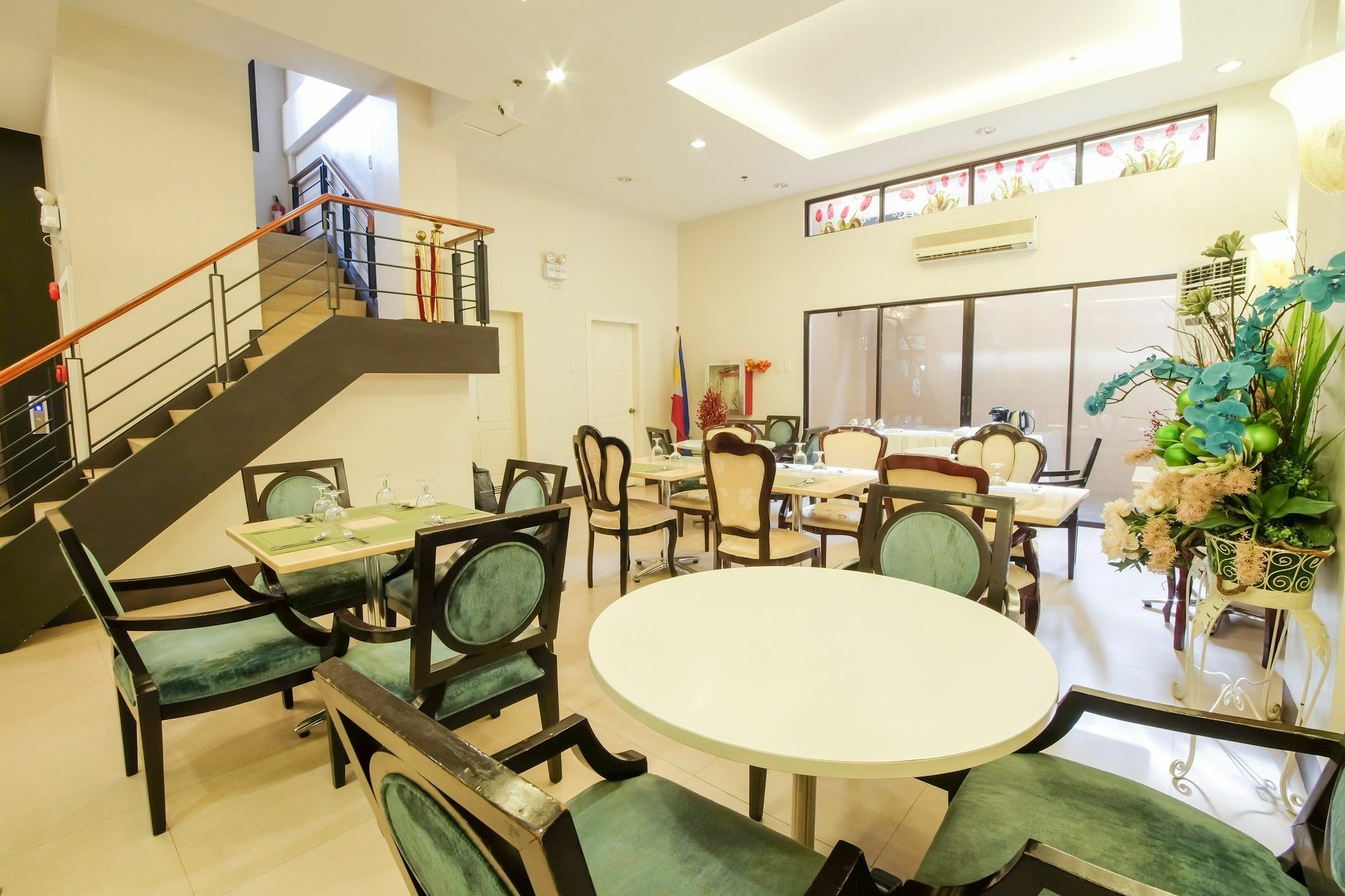 Zen Rooms Del Pilar Malate Manila Bagian luar foto